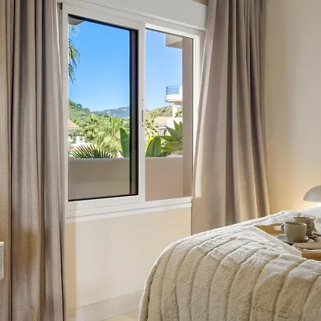 Aloha Hills In - M58 *