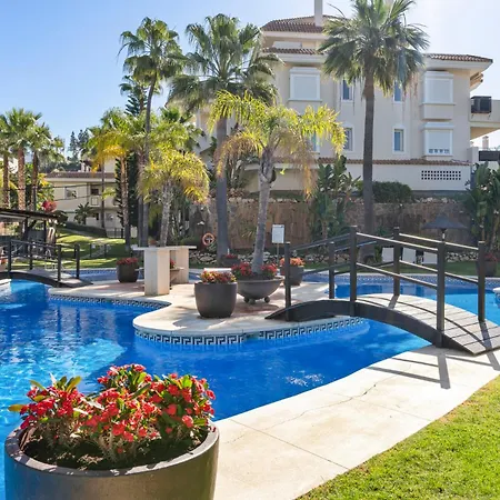 Aloha Hills In - M58 *